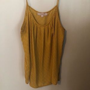 Loft tank top size medium.